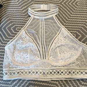 NWT’s Victorias Secret Lace & Mesh High Neck Bralette